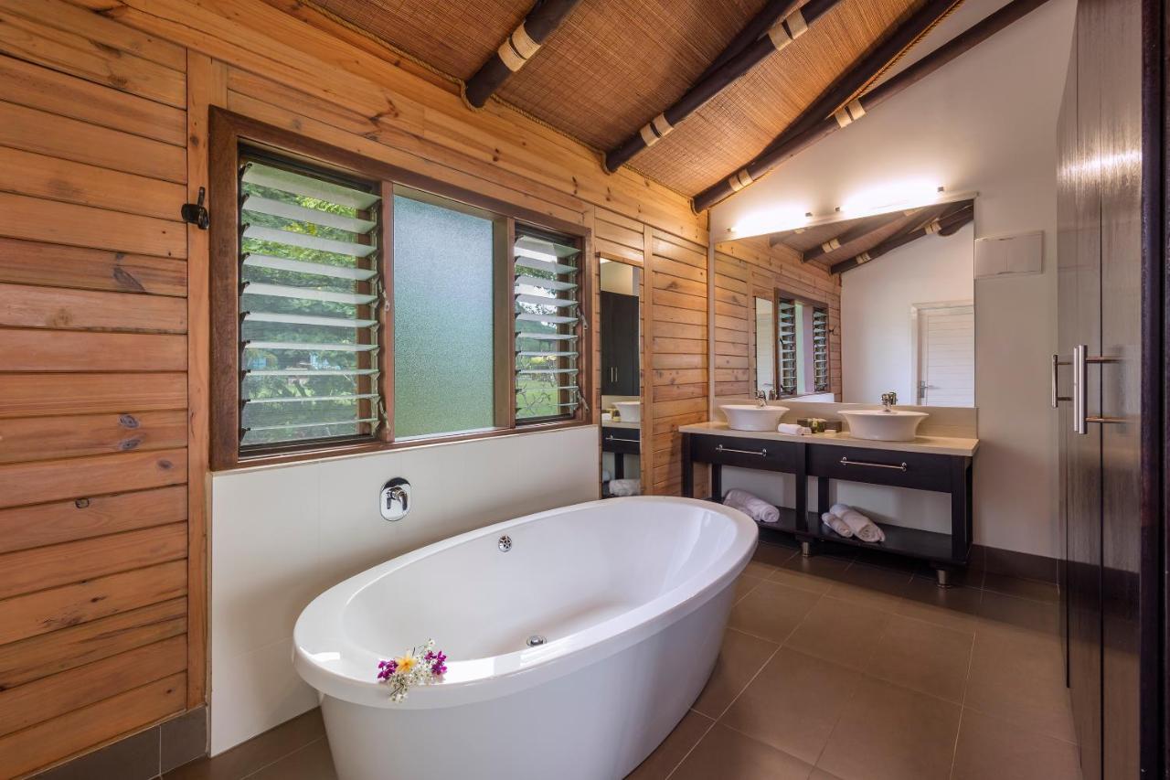 Aga Reef Resort And Spa Lalomanu Exterior foto